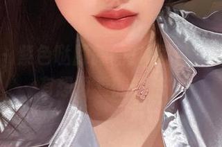 微密圈 – 紫色哒豚豚的JK图包，居然让我有想再看的想法？