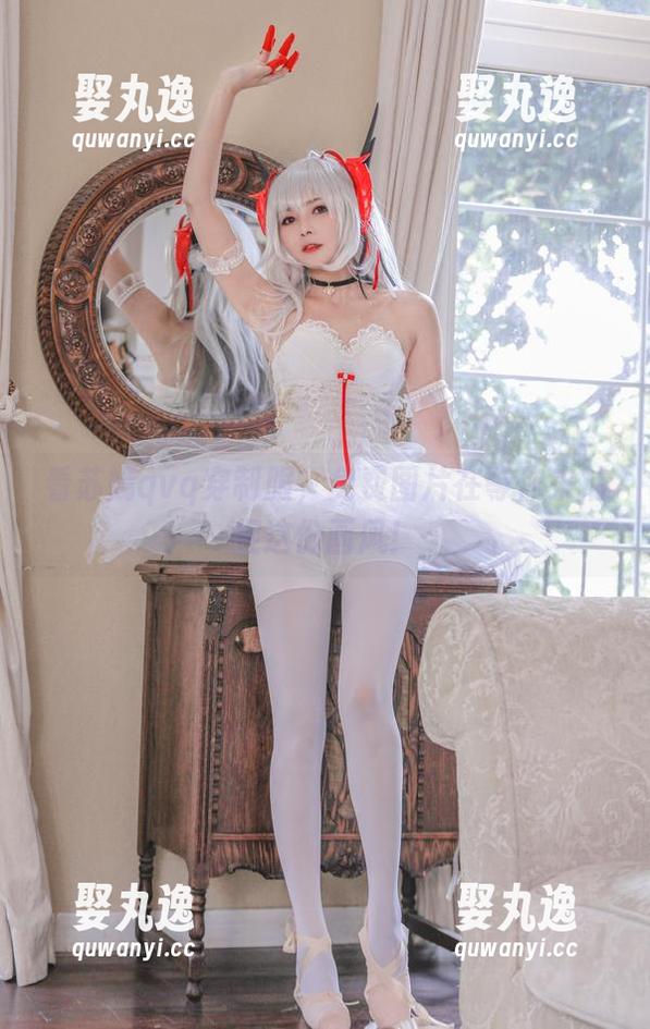 看苏嫣qvq穿制服，免费图片在等你来捕捉这份画风！