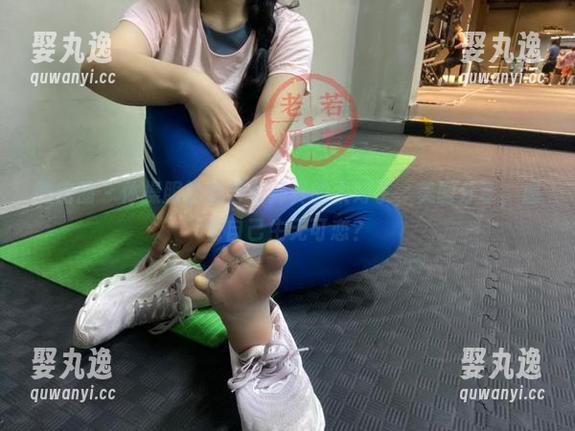 微密圈 - 体操服的若若老师真的太好了，美图分享，感觉自己生无可恋？