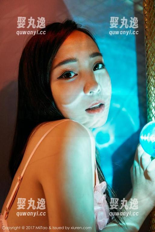 蜜桃社 - 一组Suki兔女郎的私拍，图片上散发着一股不知名的：哦，我想多看一眼的气息。