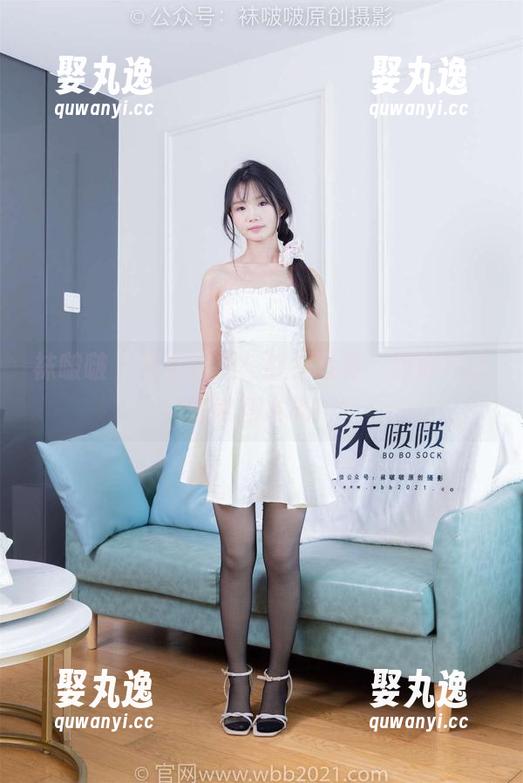 袜啵啵 - 芝士绽放：红裙写真，跟肤色比拼谁在发光！