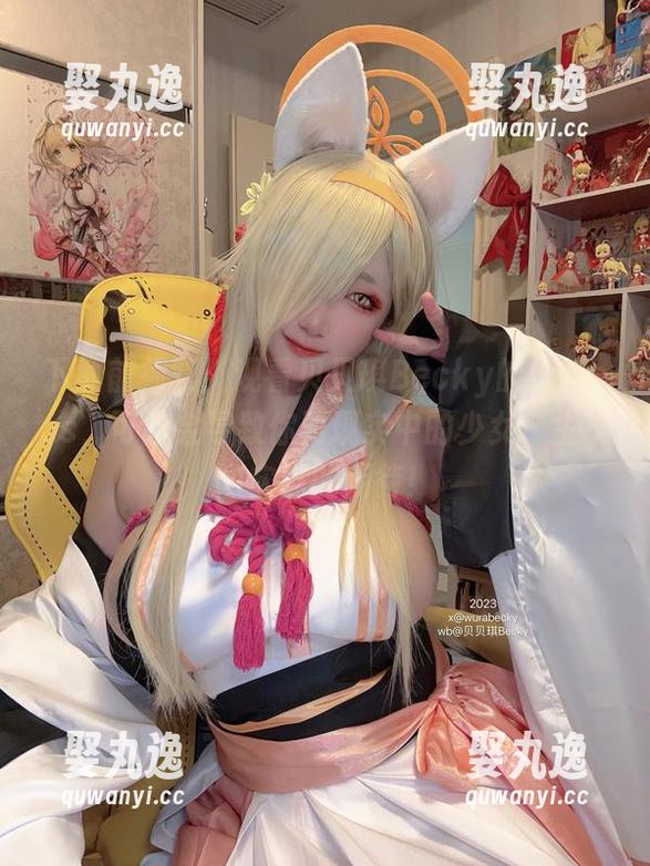 下载前须知：观看贝贝琪Becky的清纯cos，可能会导致你对现实中的少女产生不切实际的期待！