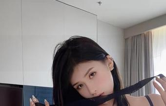 微密圈 – 谈论礼服？阿色直言：我只是想免费拍张写真而已！