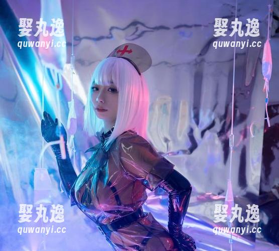 学姐写真在眼前，陌陌咕咕咕果然是能把青春滋味调出花来的人！