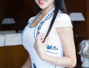 青豆客 – 美昕Yumi和她的圣诞高清大片，下载了好像气氛都强化了！