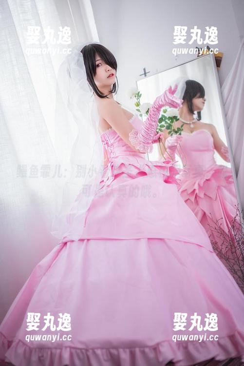鳗鱼霏儿：别小看这圣人惠校服写真，我可是认真的哦。